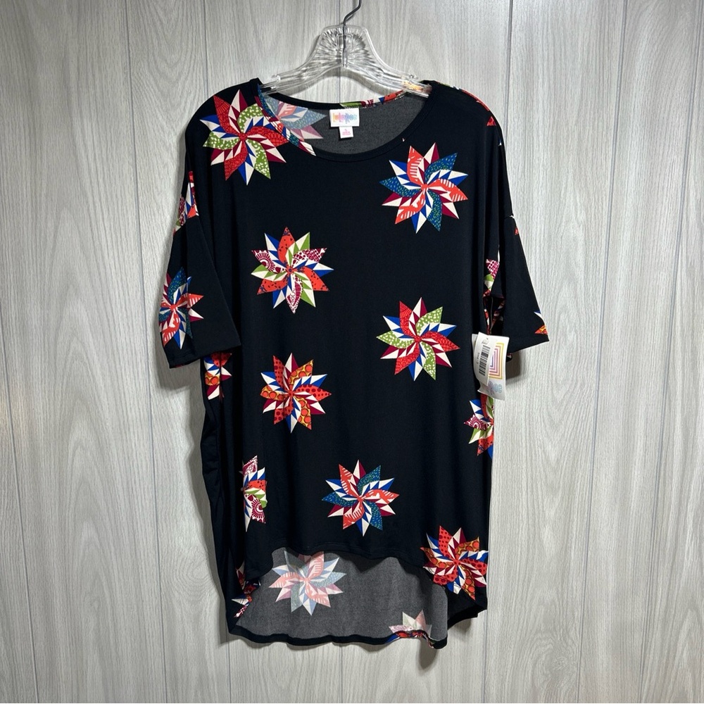 LuLaRoe NWT Irma Black With Colorful Pinwheel Design Blouse Size Small